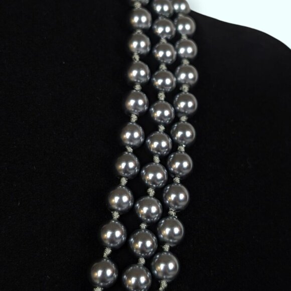 (2/$20) Long Metallic Beaded Infinity Necklace - Picture 3 of 4